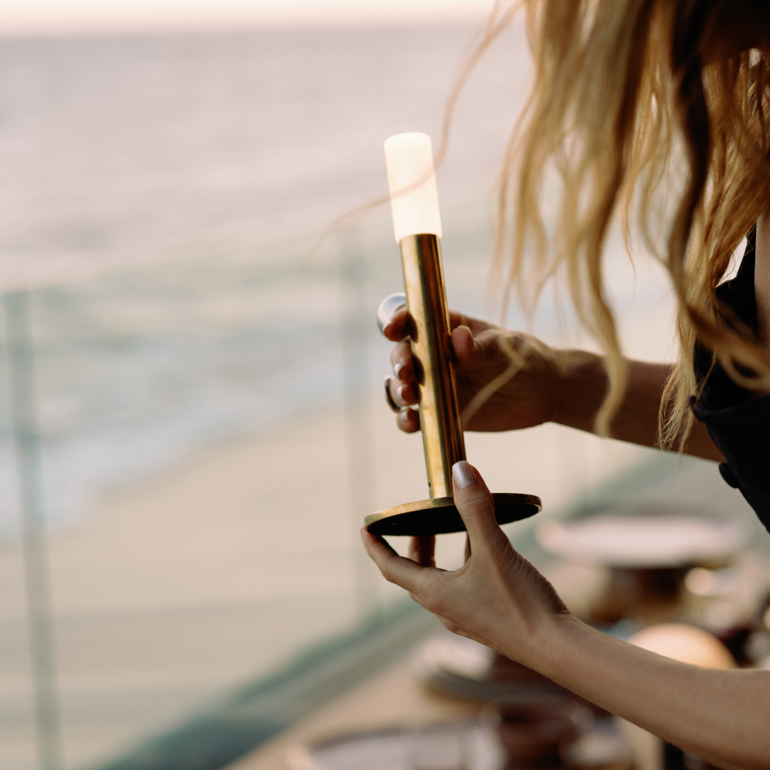 Rousseau 10" Rechargeable Accent Lamp image number 2