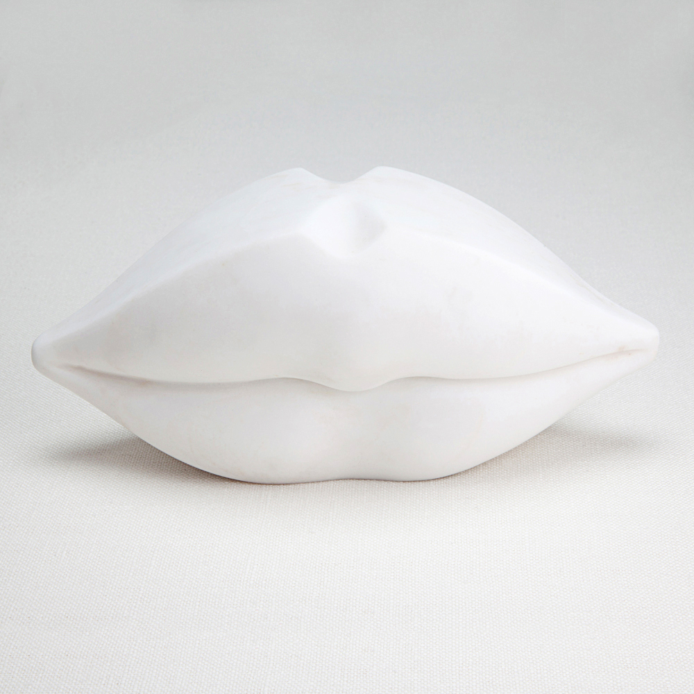 CLASSIC LITTLE KISS image number 0