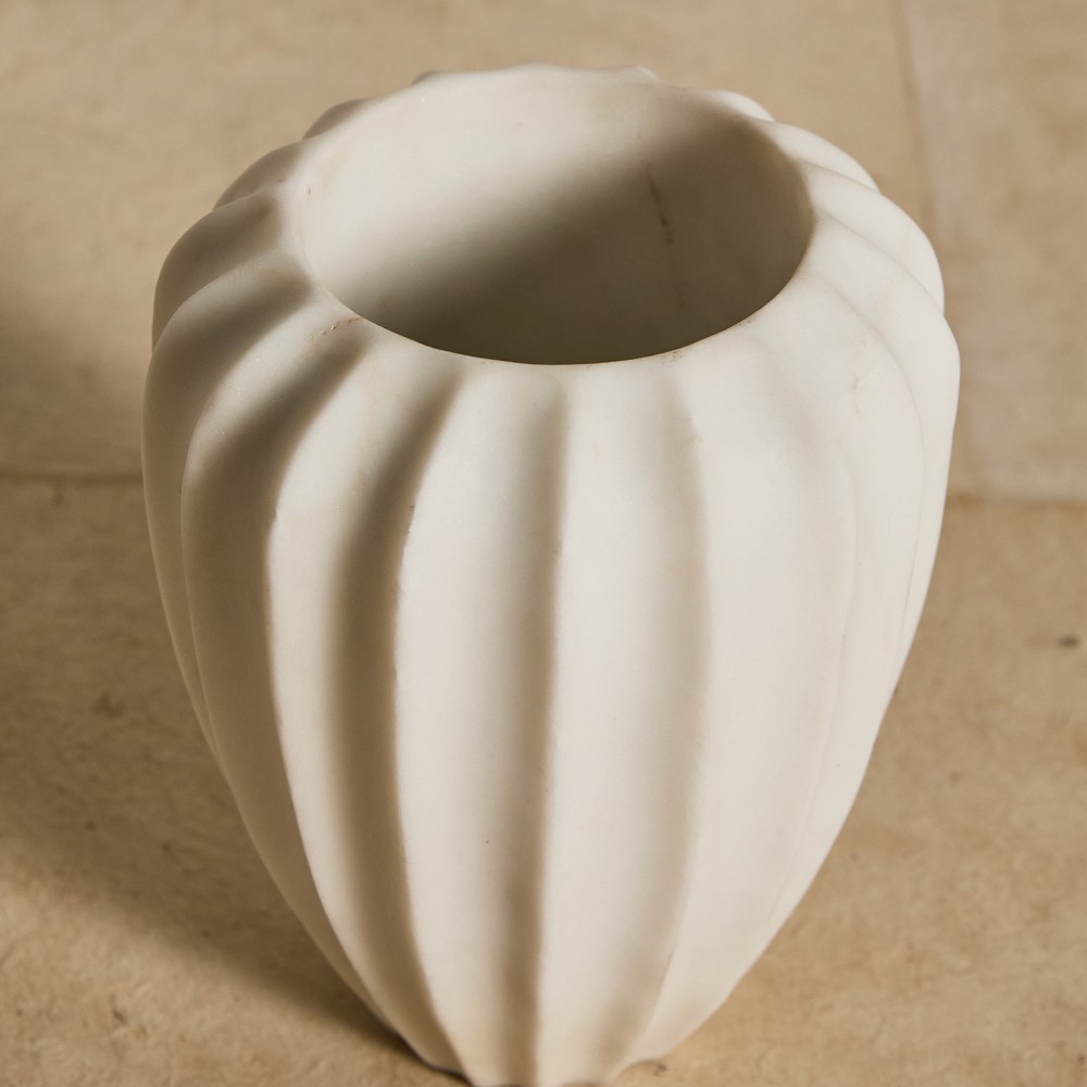 FLUTED SMALL VASE image number 3