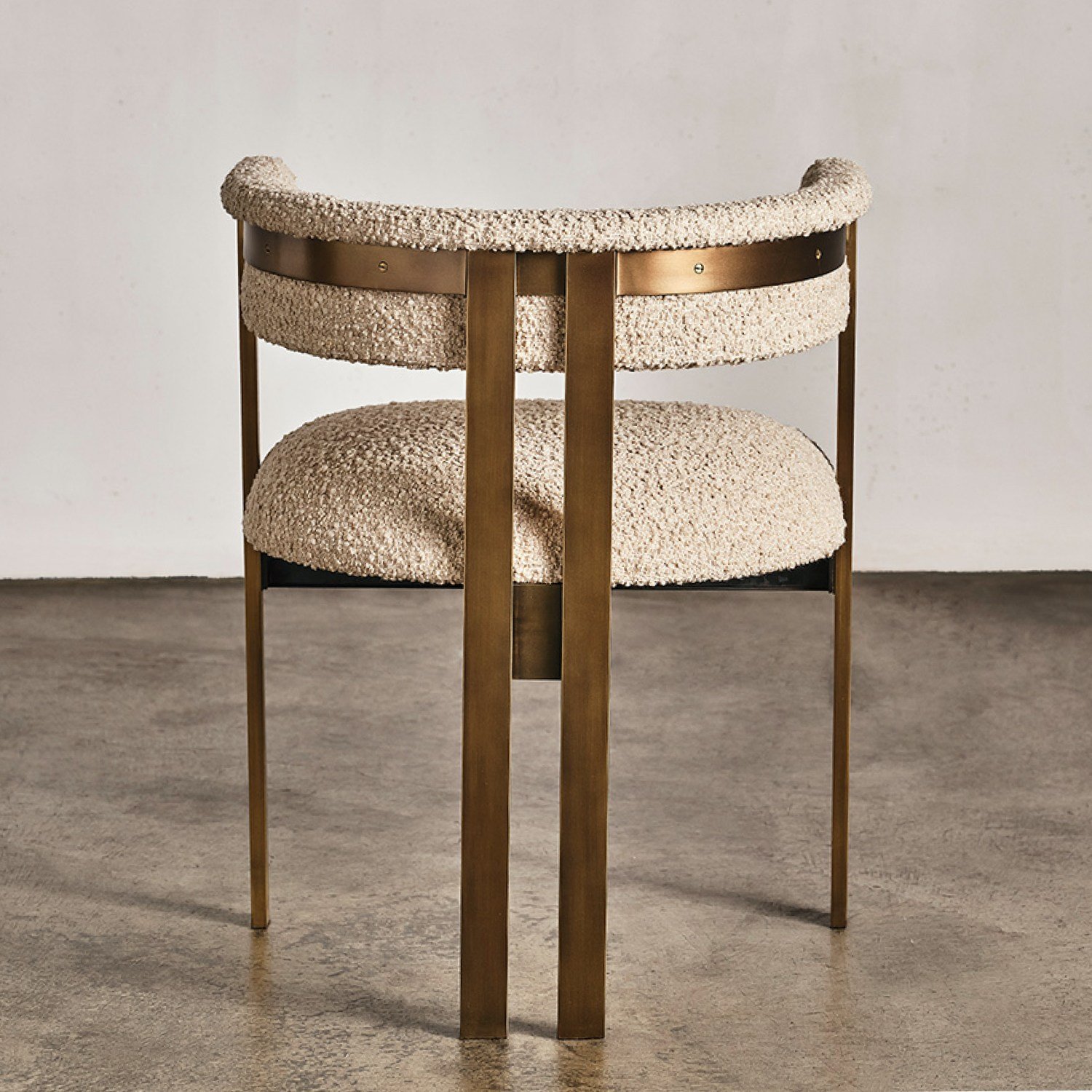 ELLIOTT CHAIR image number 4