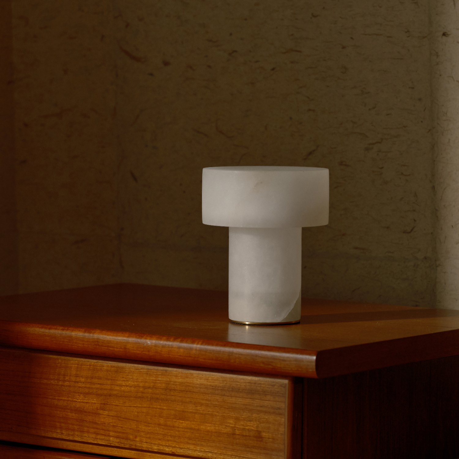 Una Rechargeable Accent Lamp image number 6