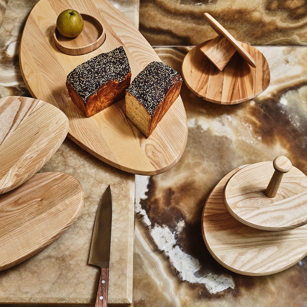 Two Tiered Stand image number 4