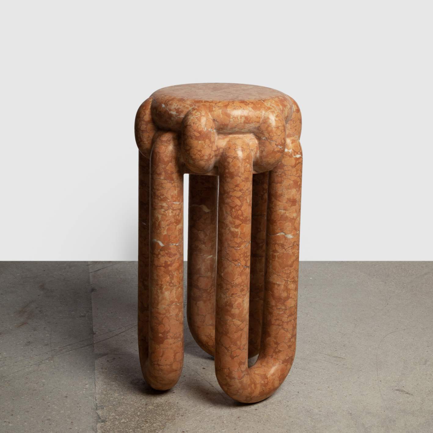 Nudo Drink Table image number 4