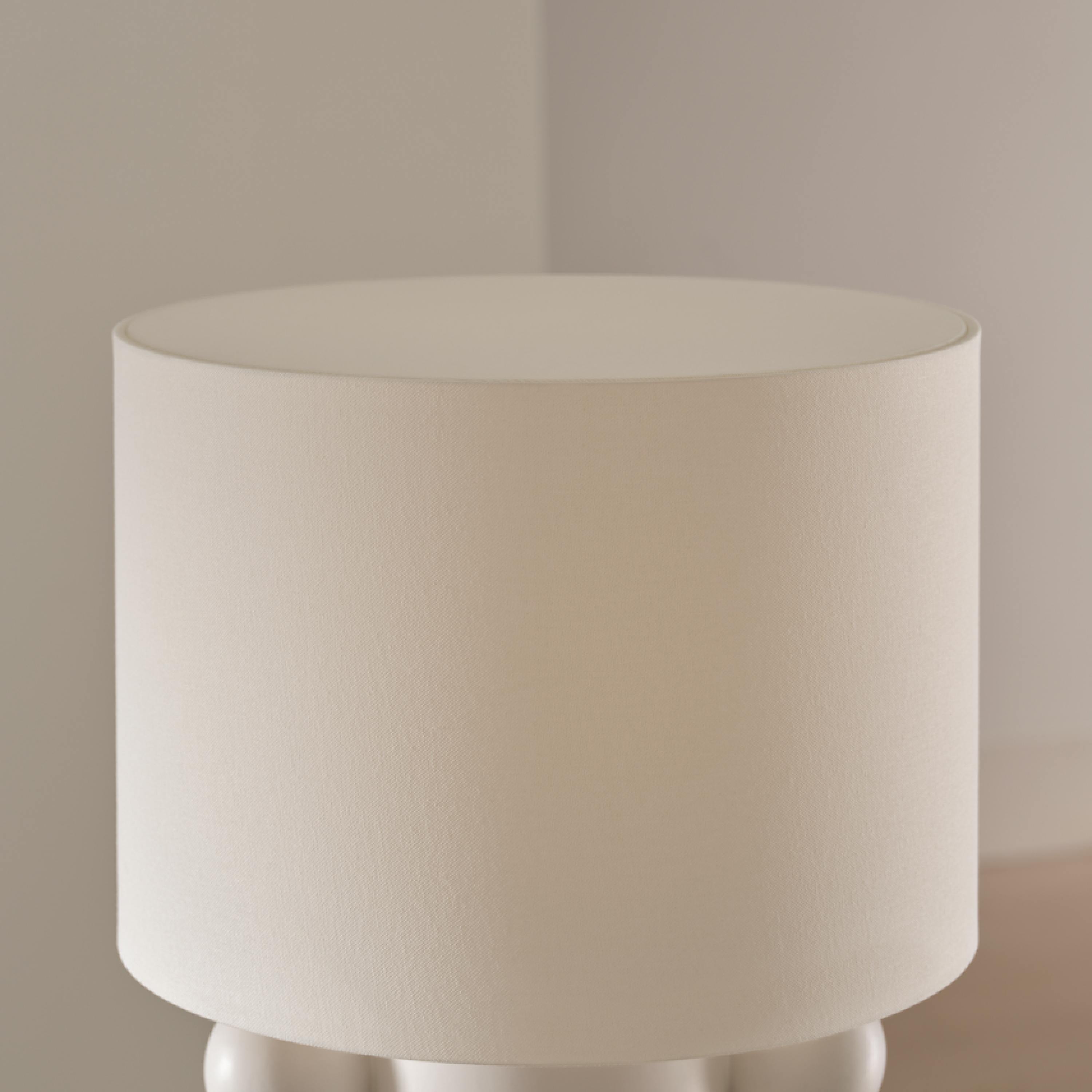 TIGLIA LOW TABLE LAMP image number 5