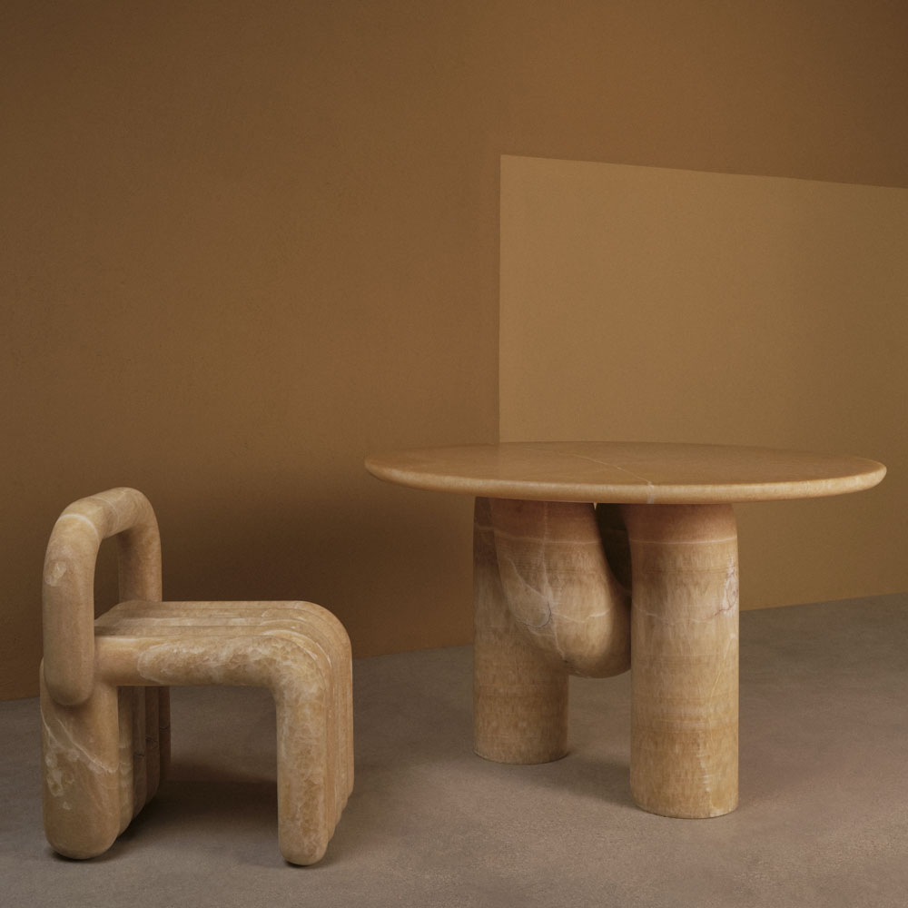 Nudo Dining Table image number 2