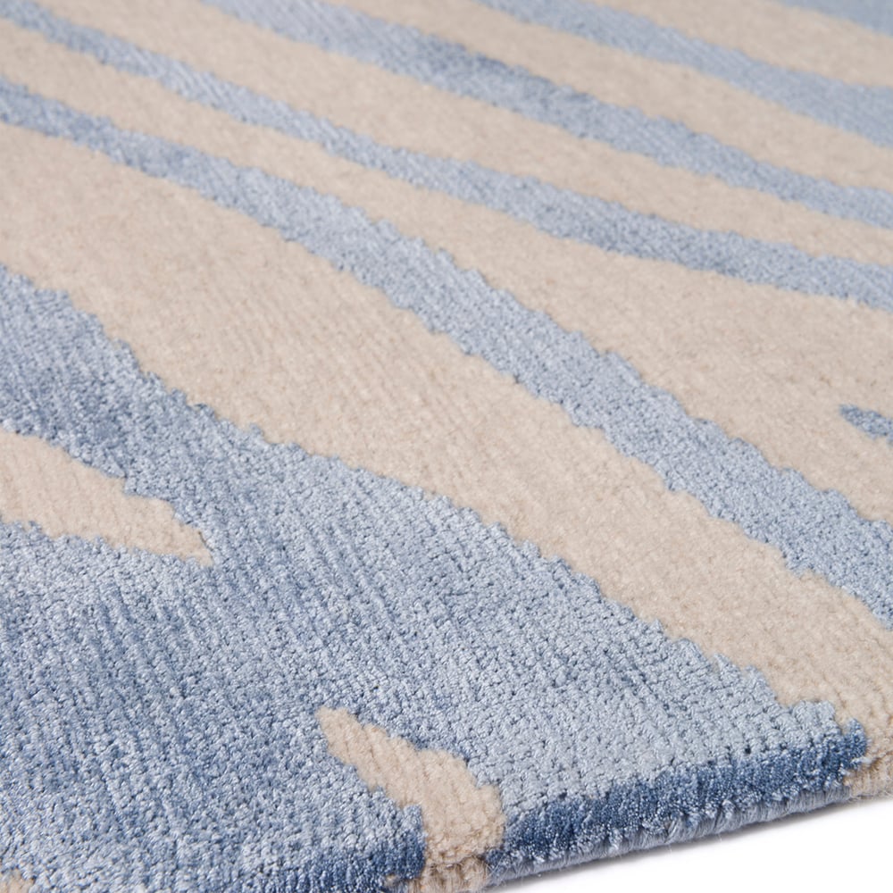 FLAUNT RUG image number 2