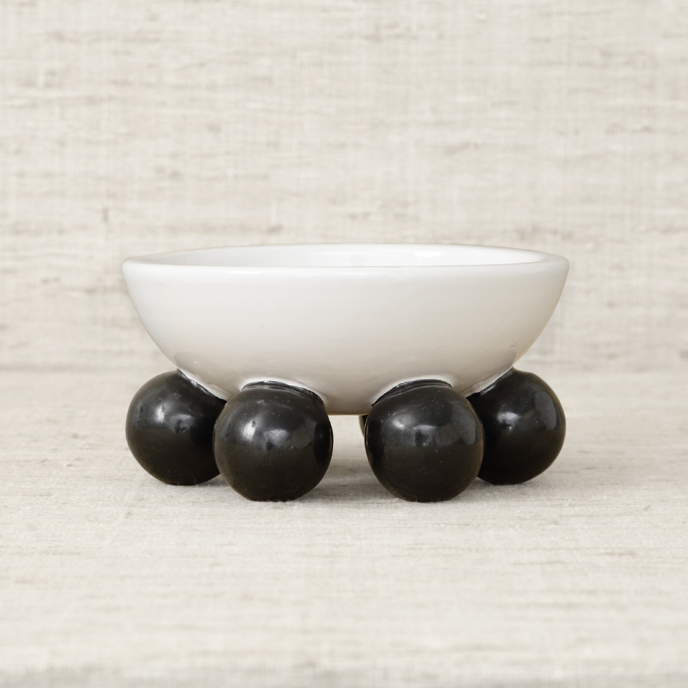 POP CATCH ALL - BLACK & WHITE image number 1