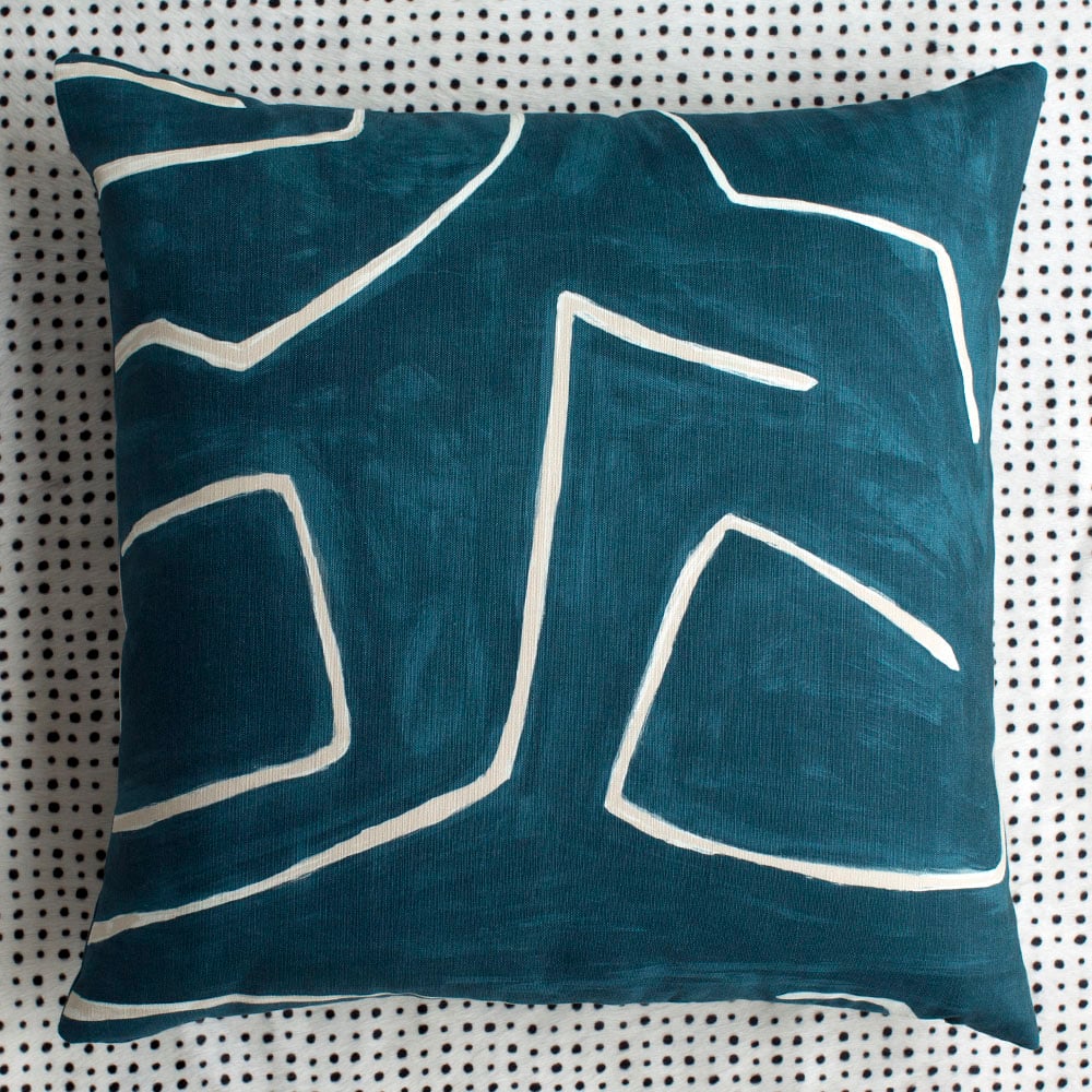 GRAFFITO PILLOW image number 1