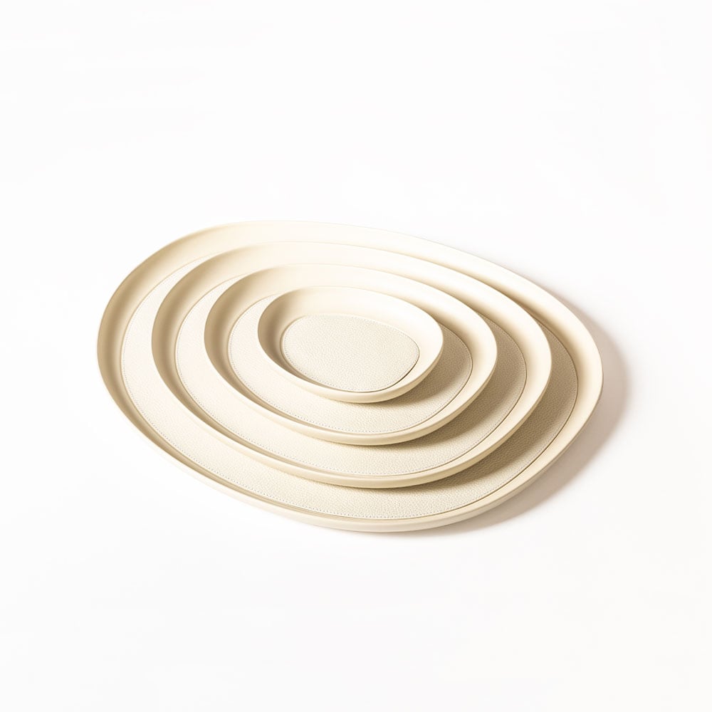 Maris Round Tray image number 2