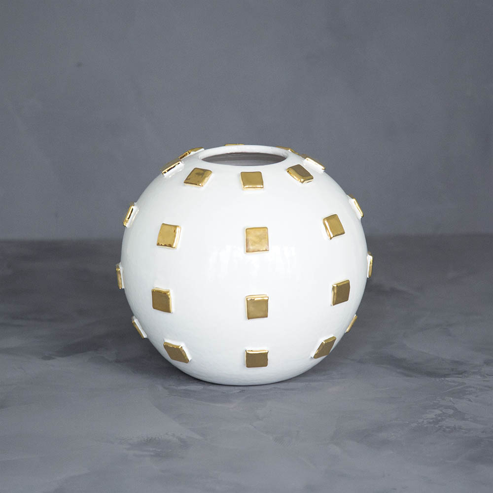 CHALET ROUND VASE image number 2