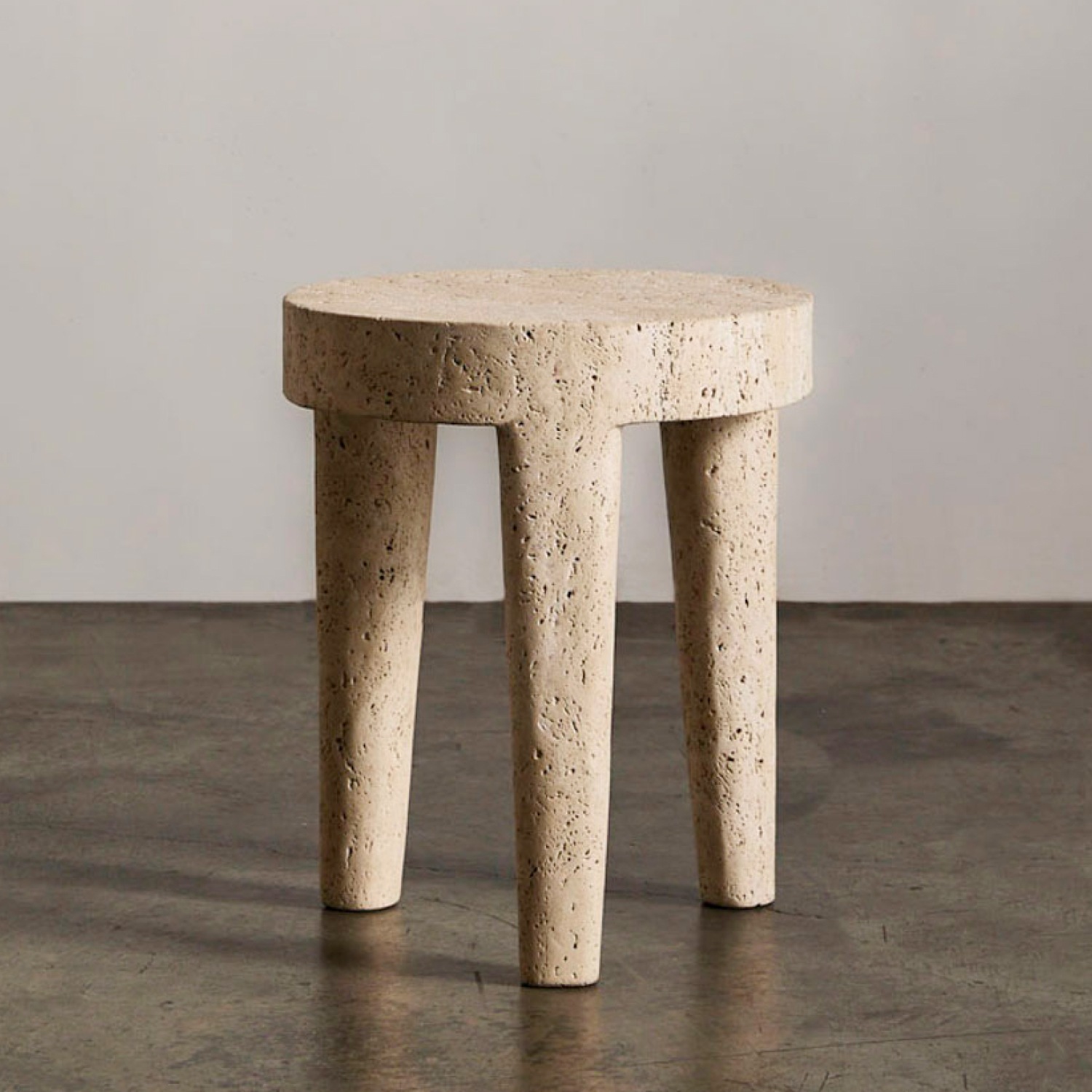 Tribute Stool Large | Kelly Wearstler