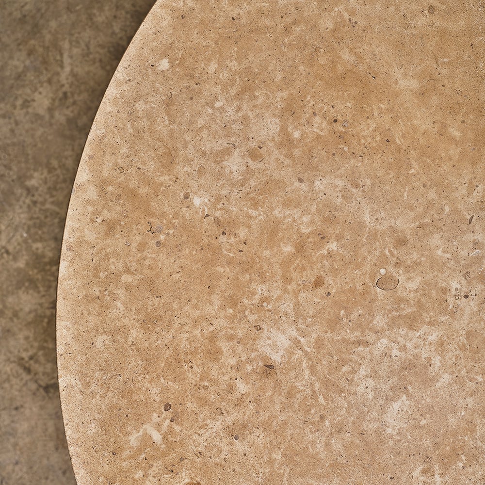 Echo Dining Table image number 3