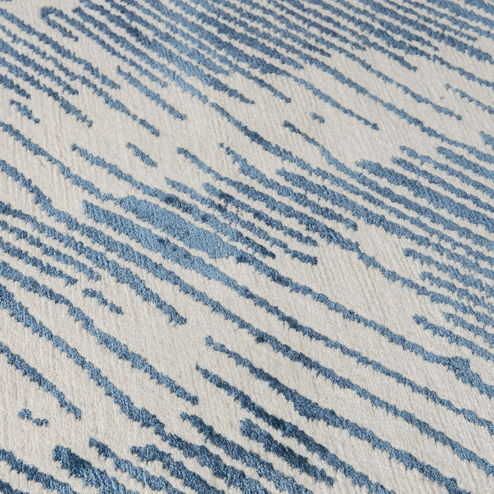 VERGE RUG image number 2