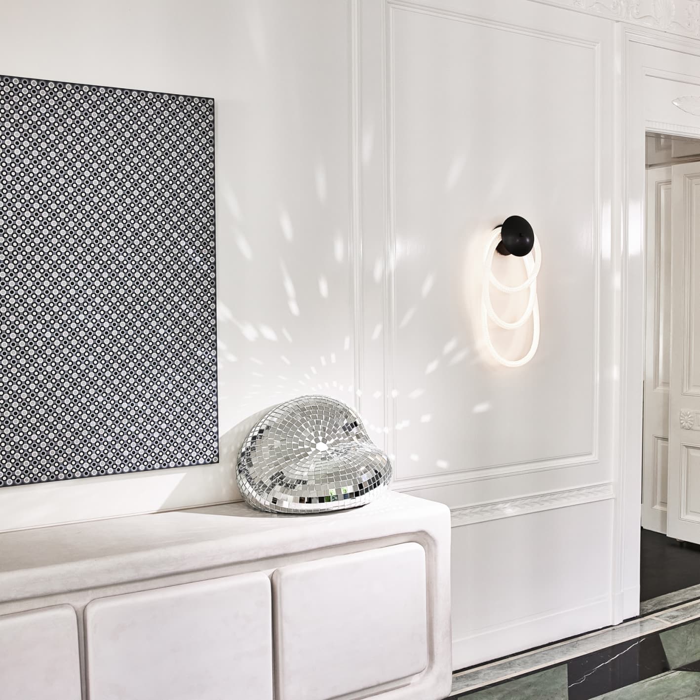 Cracked Actor image number 5