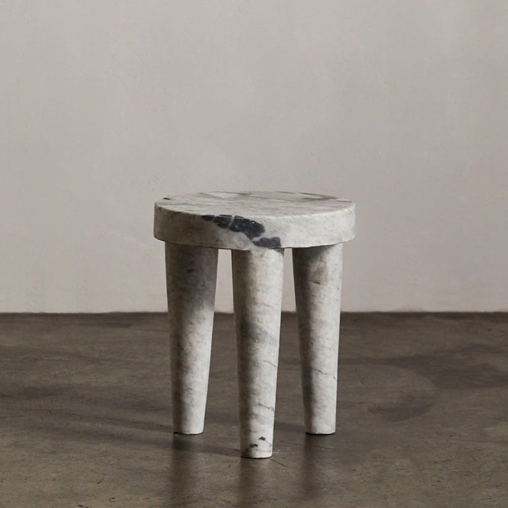 TRIBUTE STOOL SMALL
