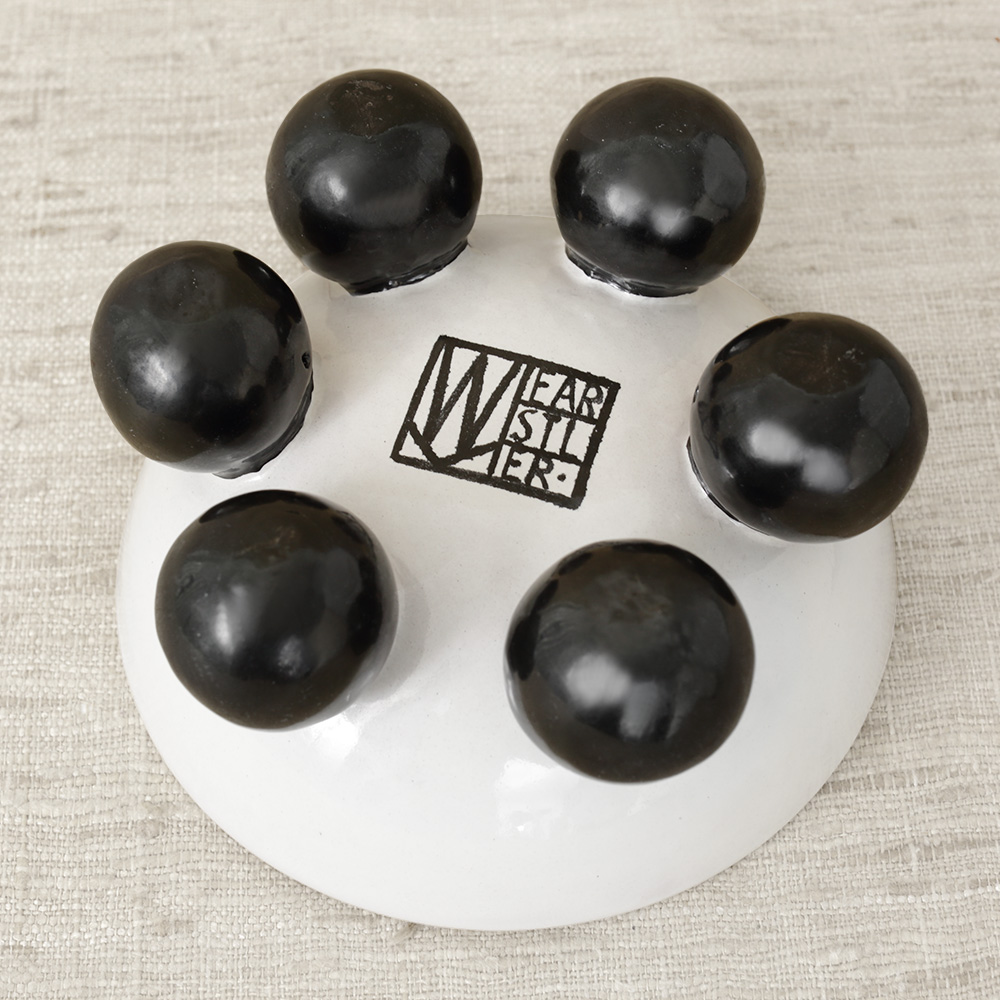 POP CATCH ALL - BLACK & WHITE image number 3