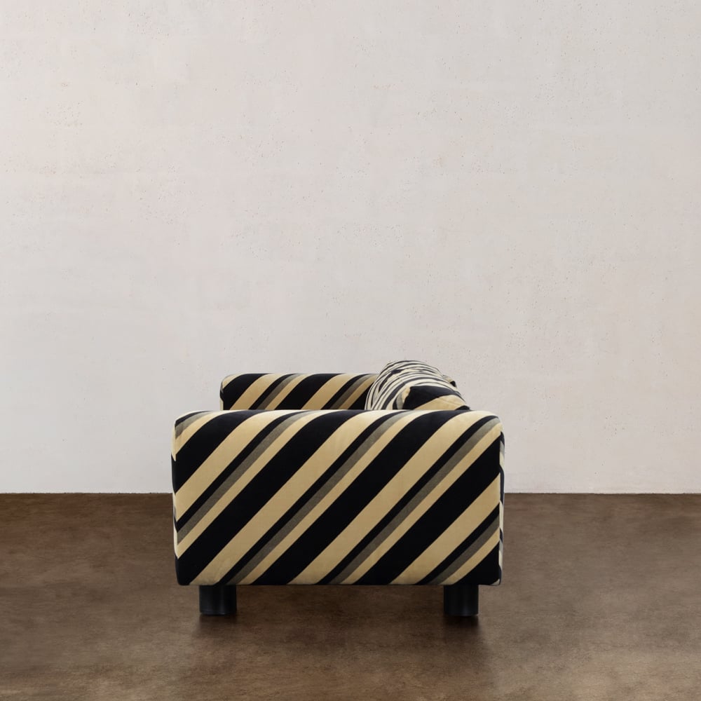 DURANT SOFA image number 3