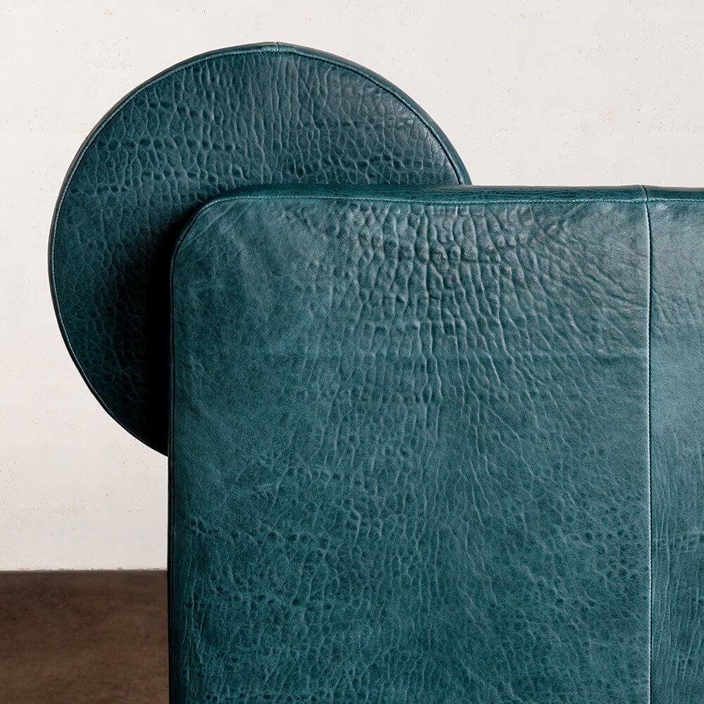 ESFERA CLUB CHAIR image number 4