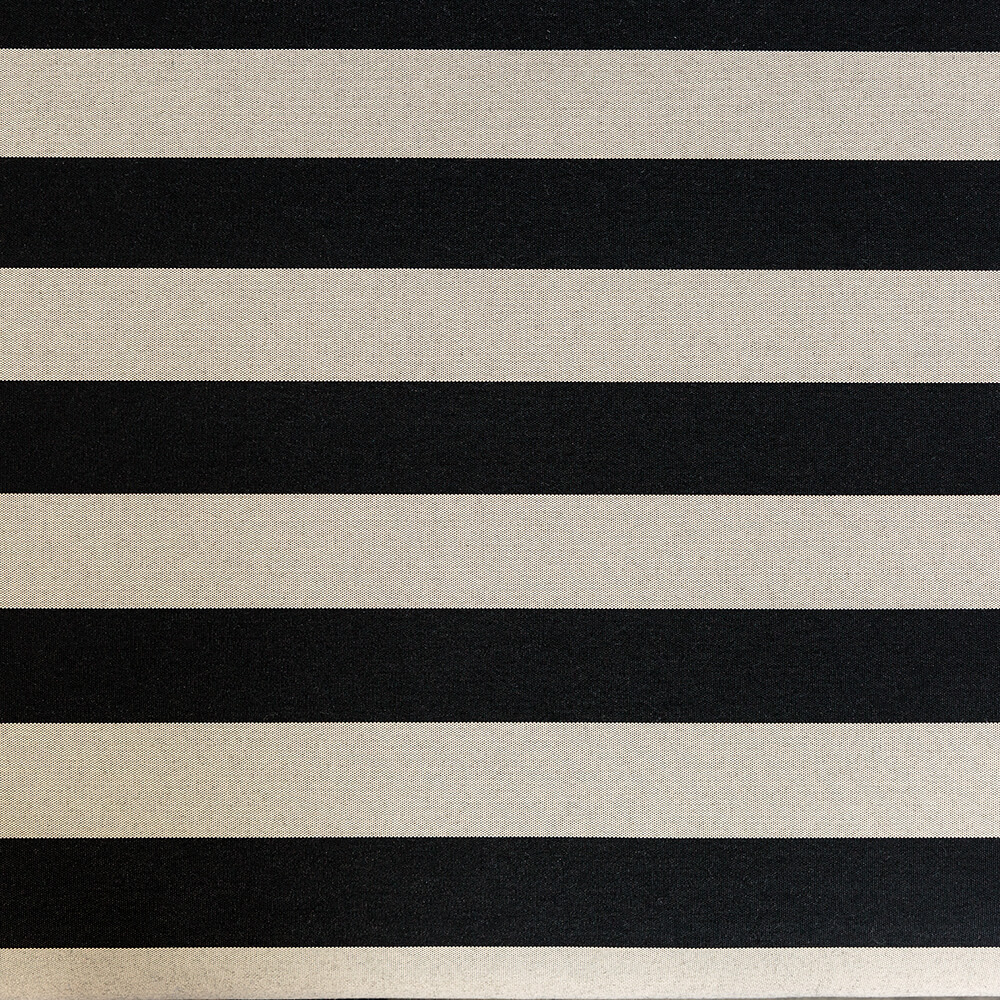 VIVANT PETITE CHAIR image number 7