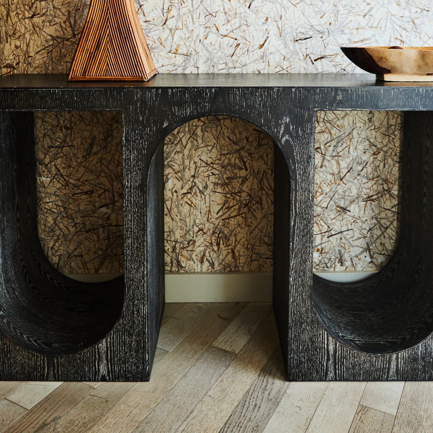 ROXBURY LONG CONSOLE image number 2