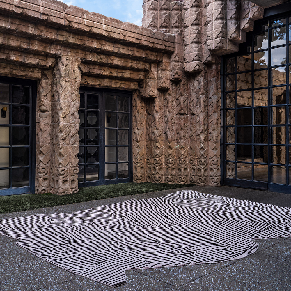 Avant Shaped Rug image number 1