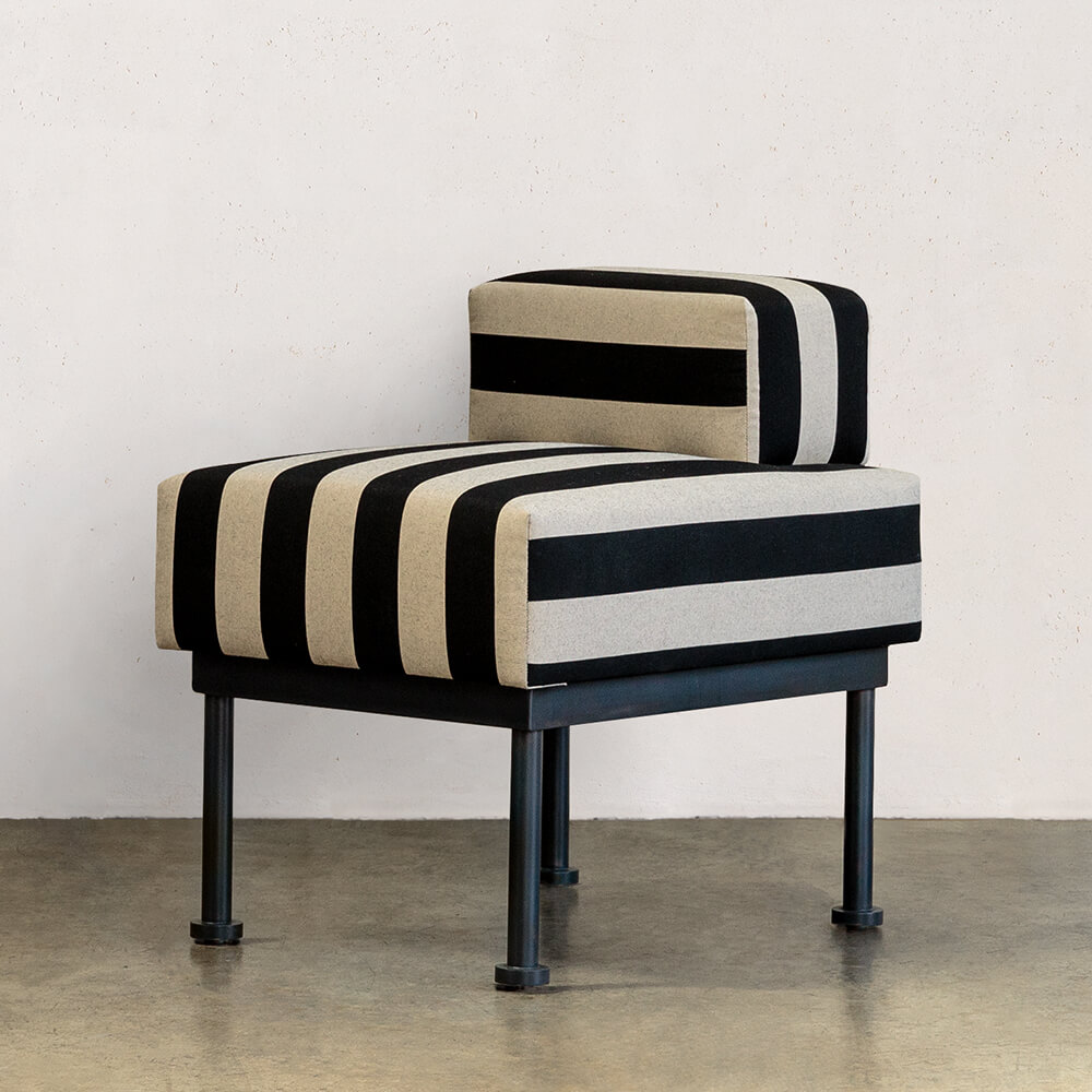 VIVANT PETITE CHAIR image number 0