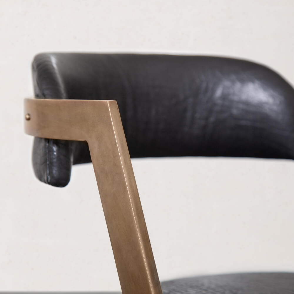 STUDIO DINING CHAIR image number 5