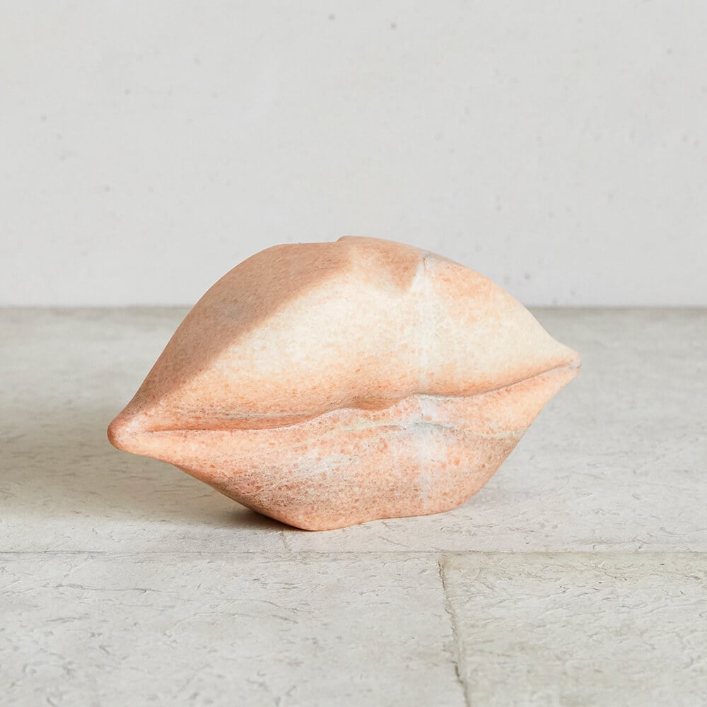 Classic Little Kiss image number 0