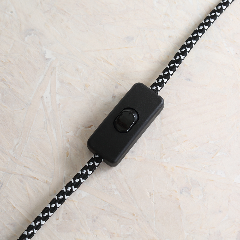 Cleo Table Lamp image number 6