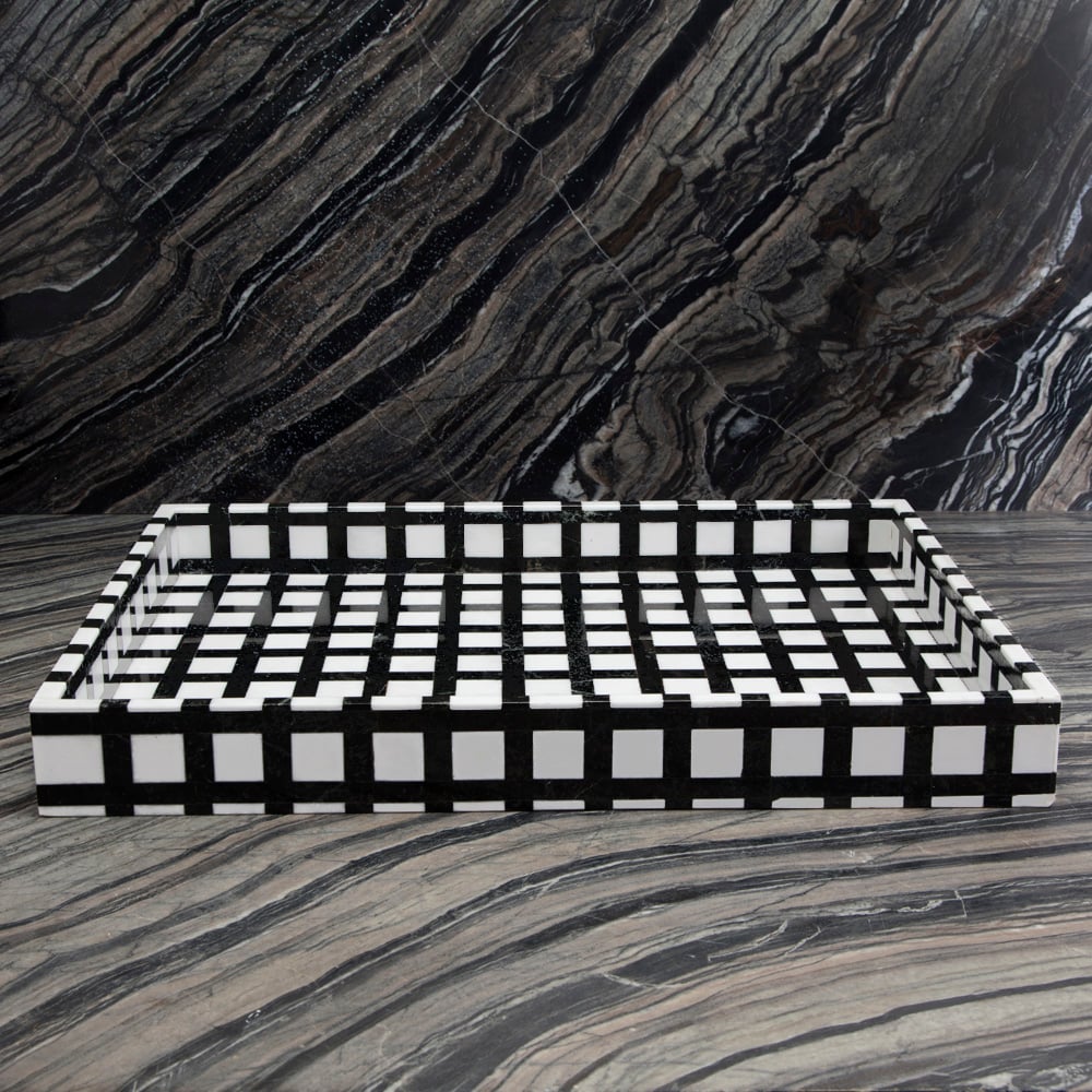 GRAPHIC TRAY image number 1