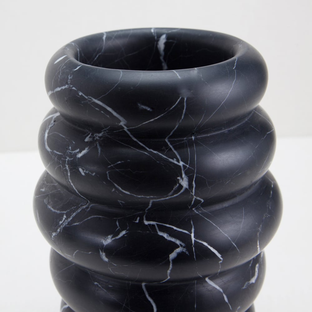 ORGANIC SMALL VASE image number 2