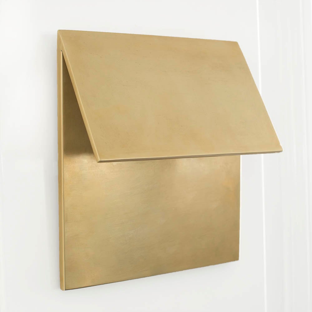 ESKER SINGLE FOLD SCONCE - BRASS image number 4