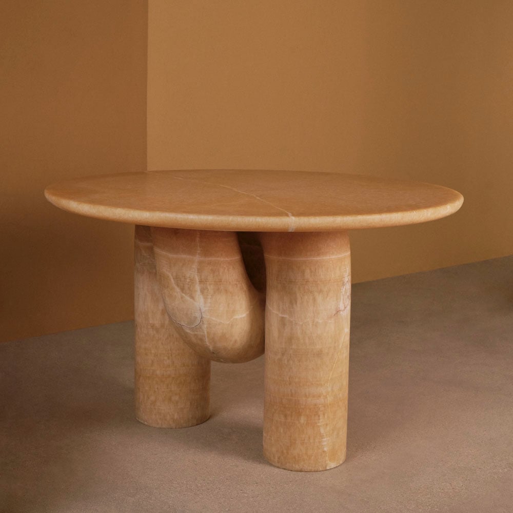 Nudo Dining Table image number 1