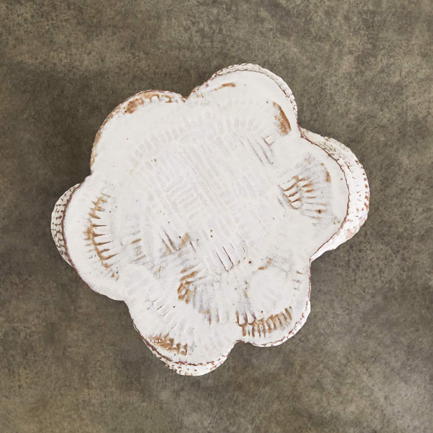 Terra Side Table image number 5