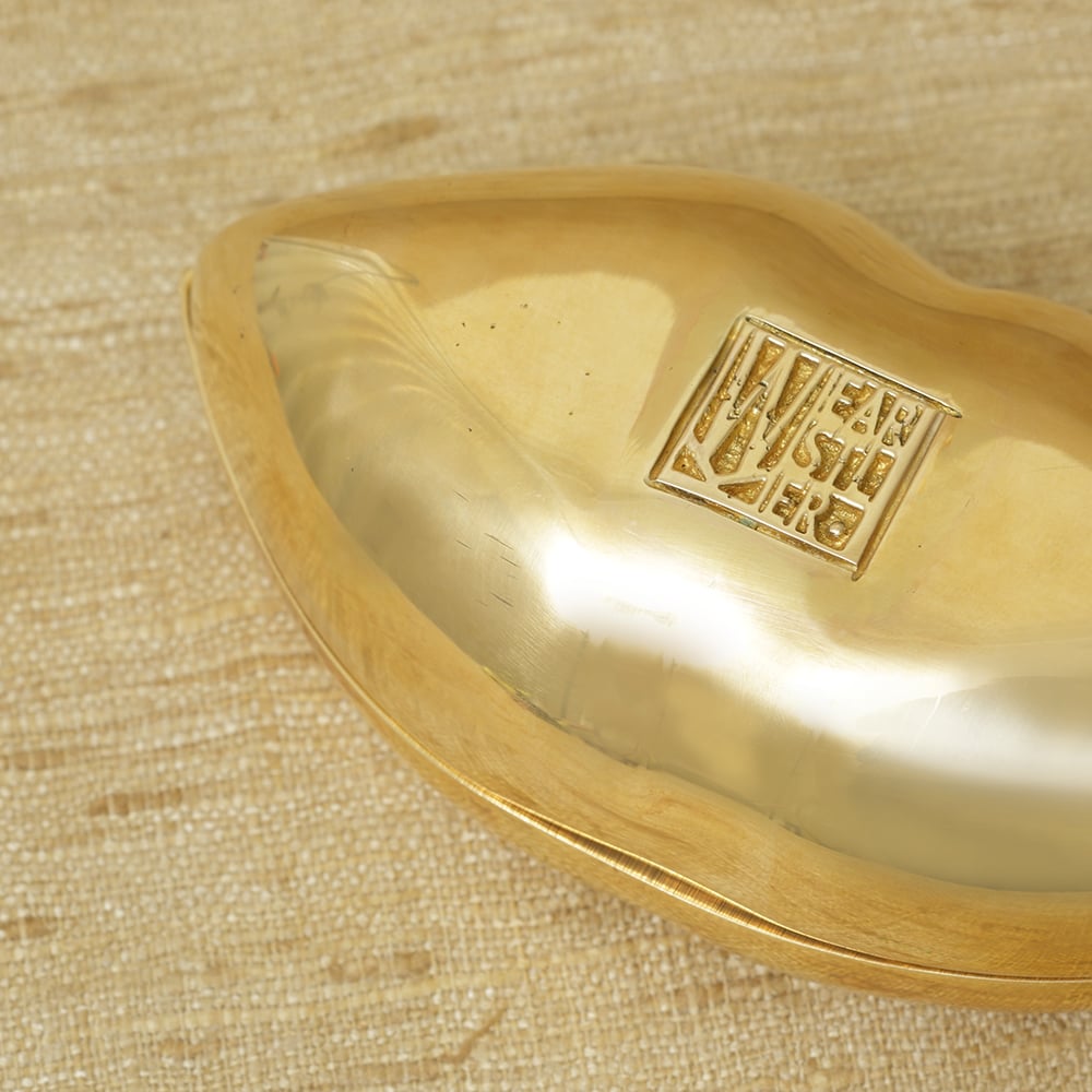 KISS BOX image number 3