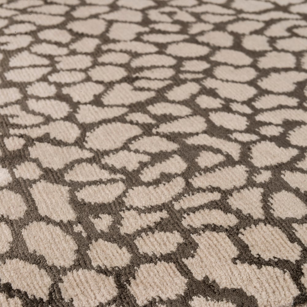 ARRAY DARK RUG - 9 X 6 image number 0