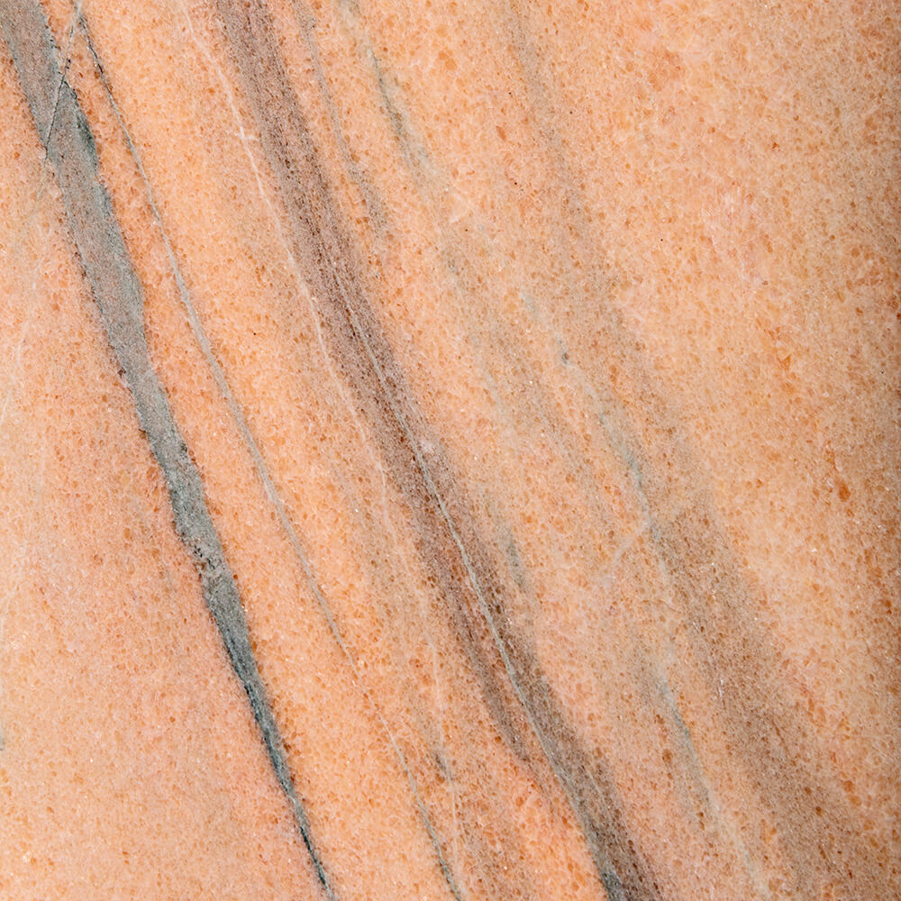 Classic Little Kiss image number 6