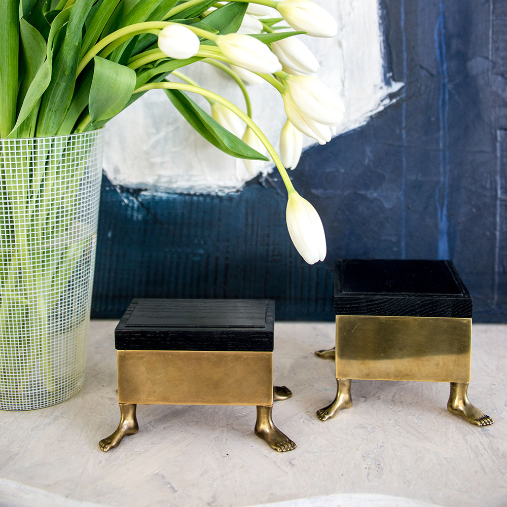 NARCISSUS SQUARE BOX image number 0