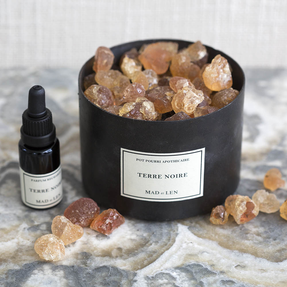 MAD ET LEN POTPOURRI RESIN TERRE NOIRE image number 0