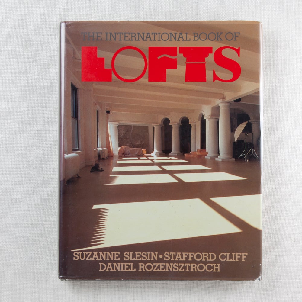 INTERNATIONAL BOOK OF LOFTS image number 1