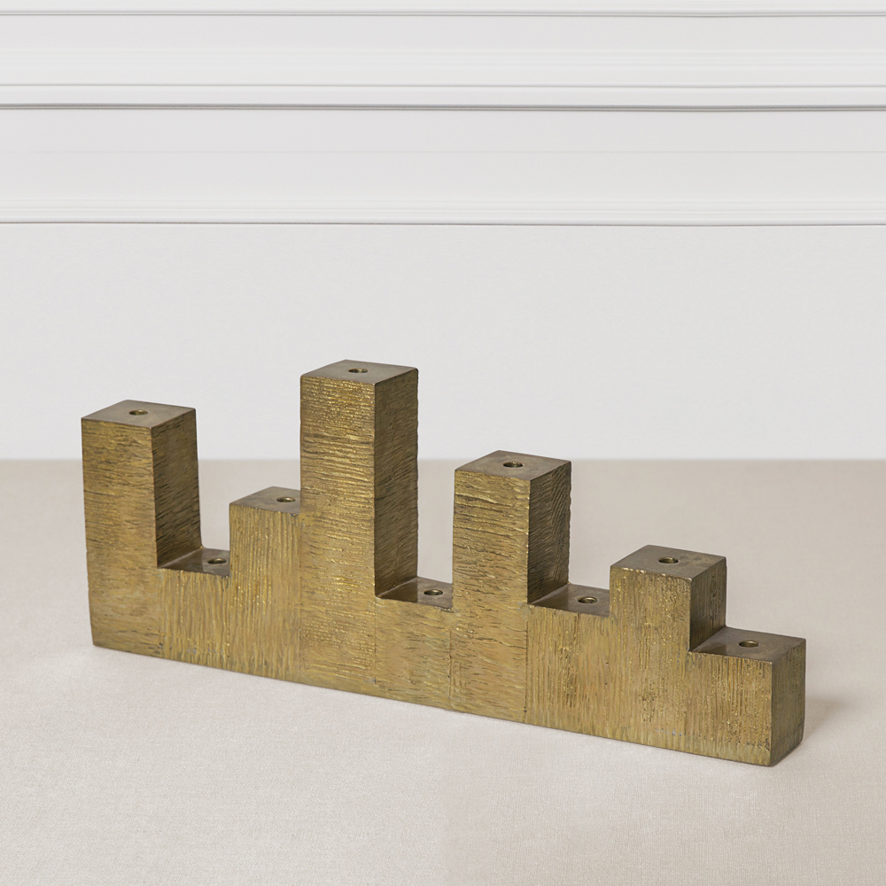 LUSTRE MENORAH image number 0