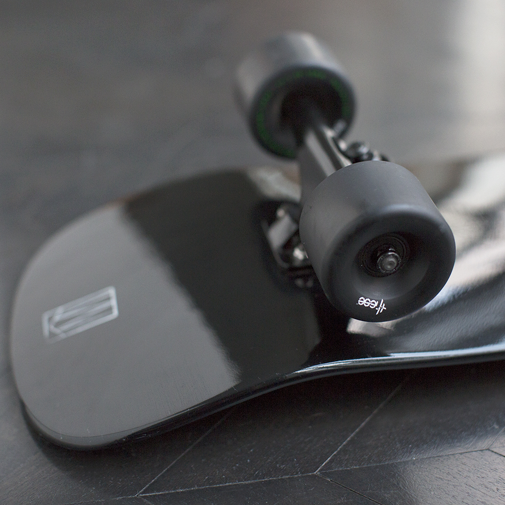 CRUZ SKATEBOARD image number 4