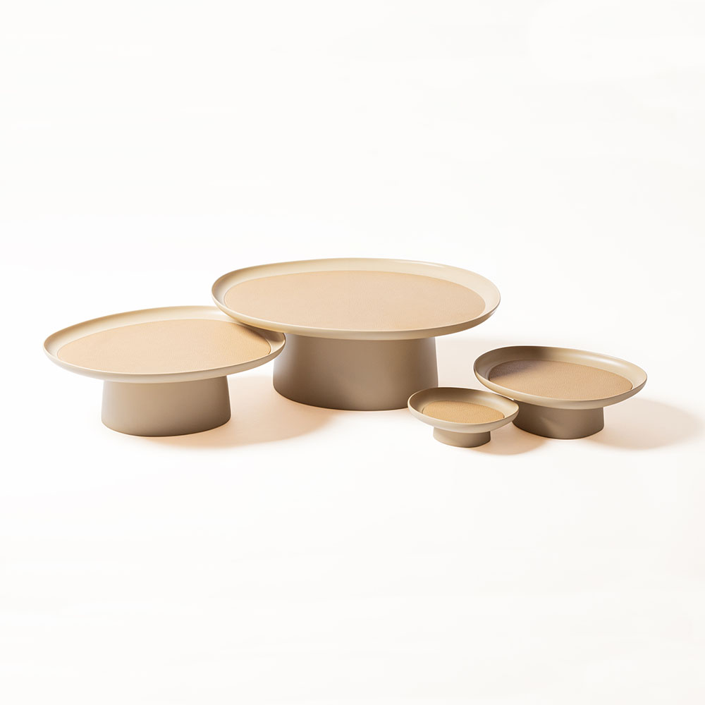 Maris Raised Tray image number 2