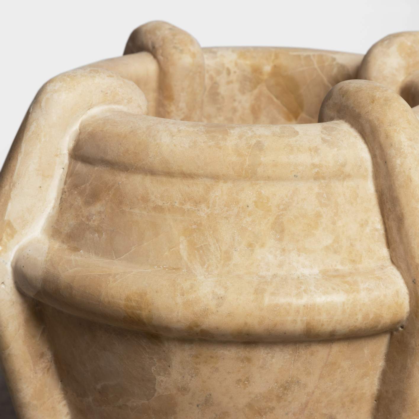 Nudo Small Vase image number 2