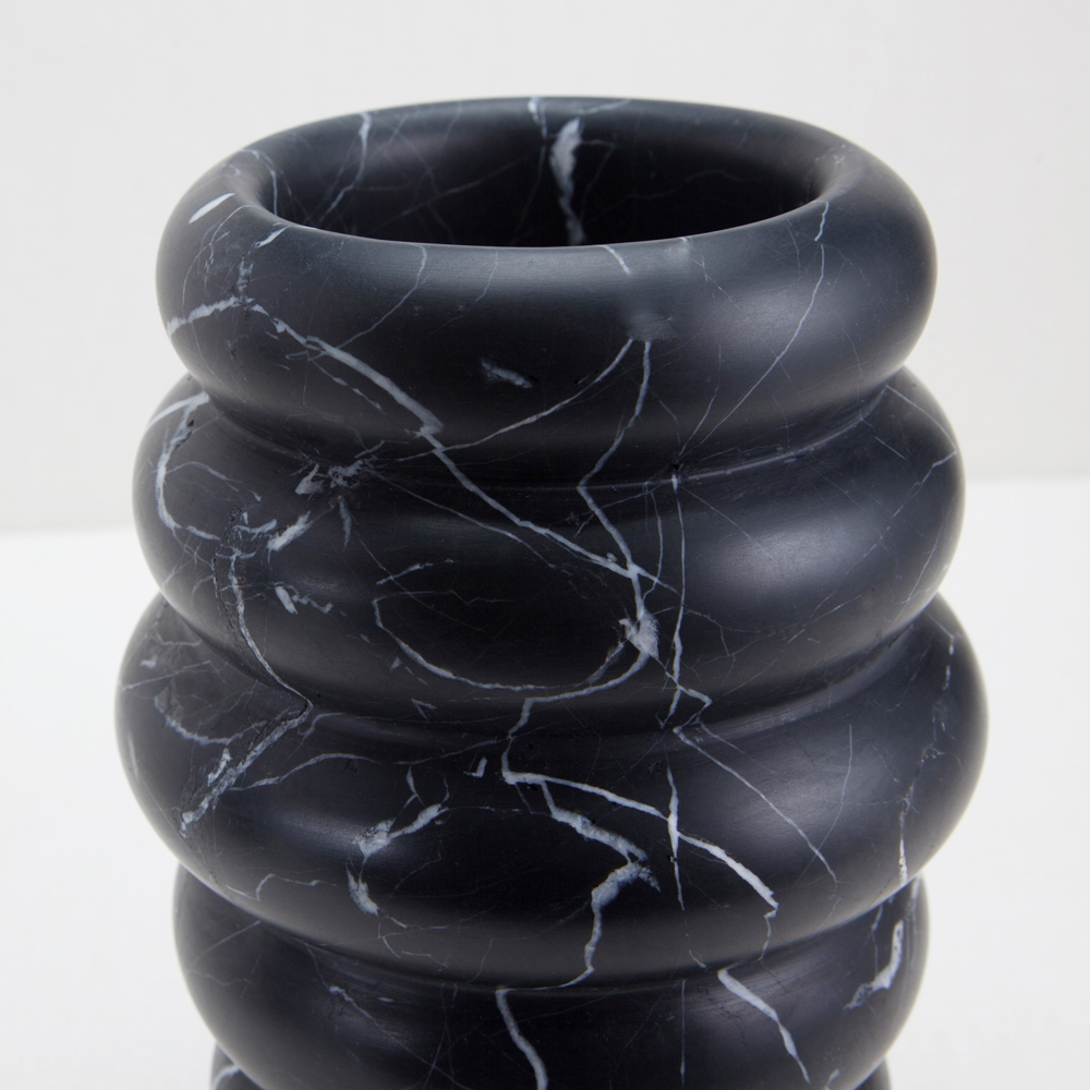 ORGANIC SMALL VASE image number 2