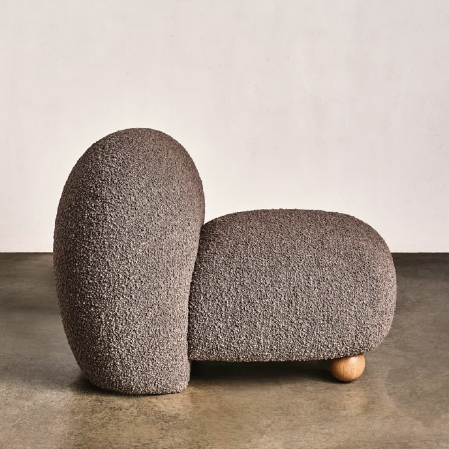 Morro Lounge Chair image number 2