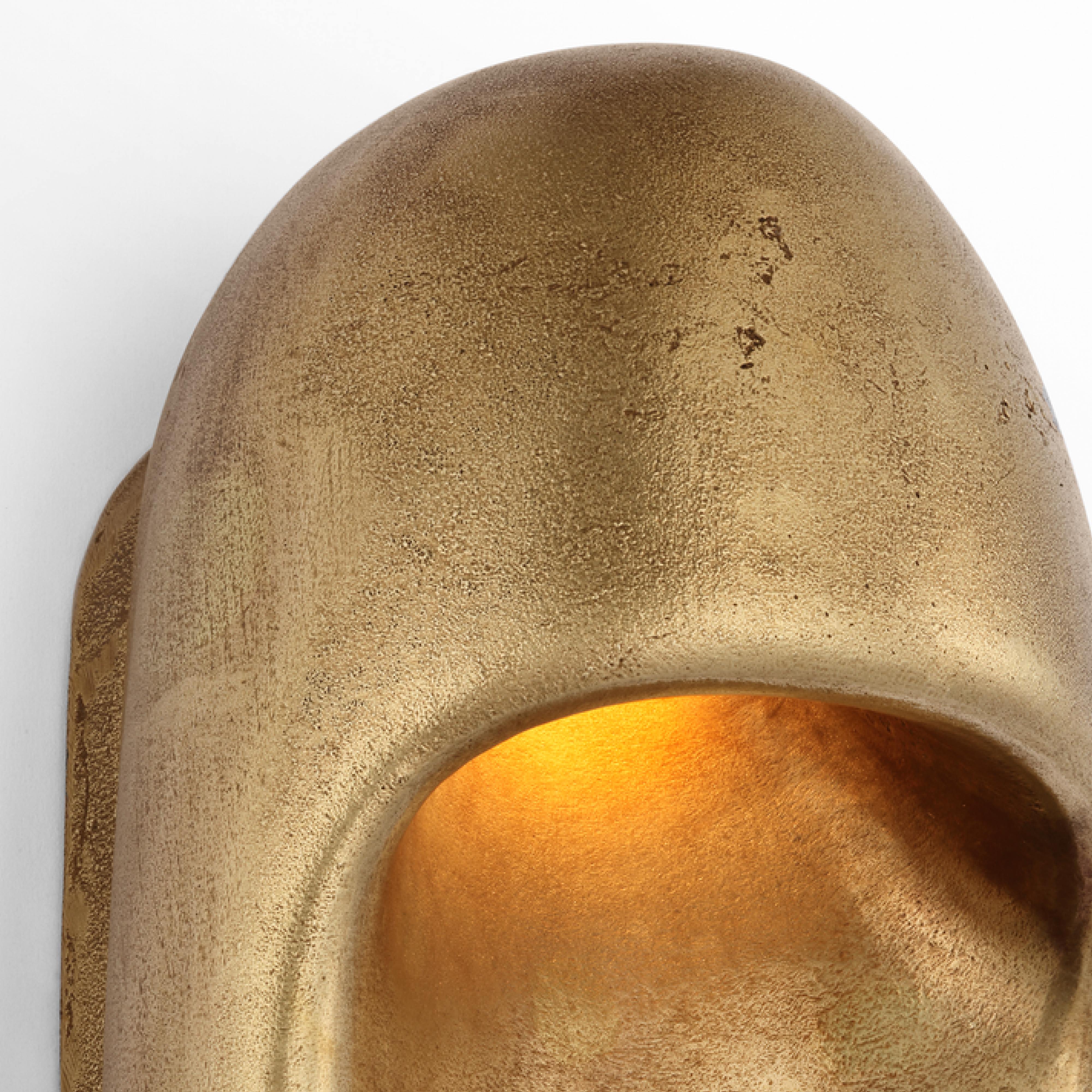 Esculpa 18" Elongated Wall Light image number 2