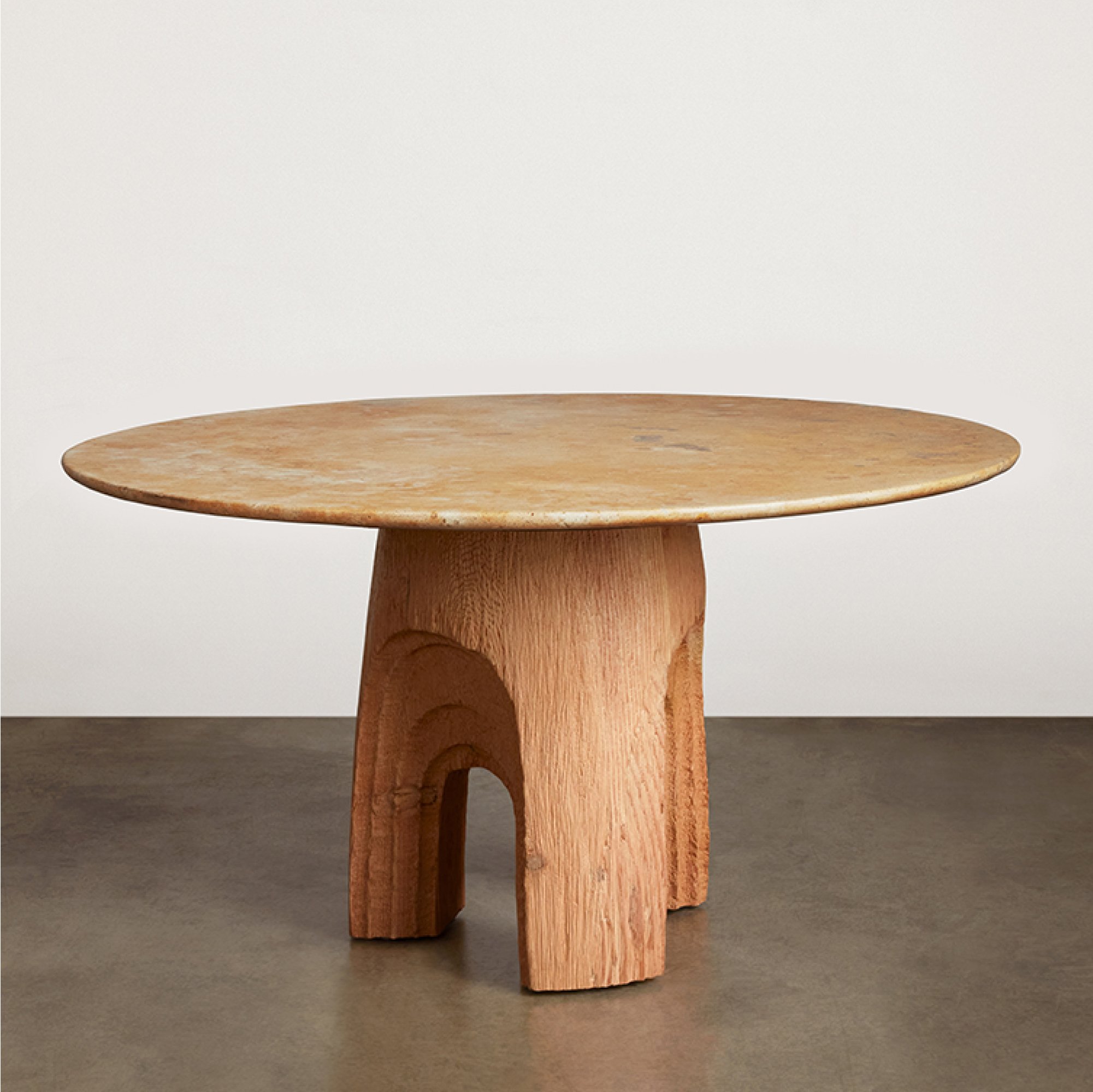 Echo Dining Table image number 3