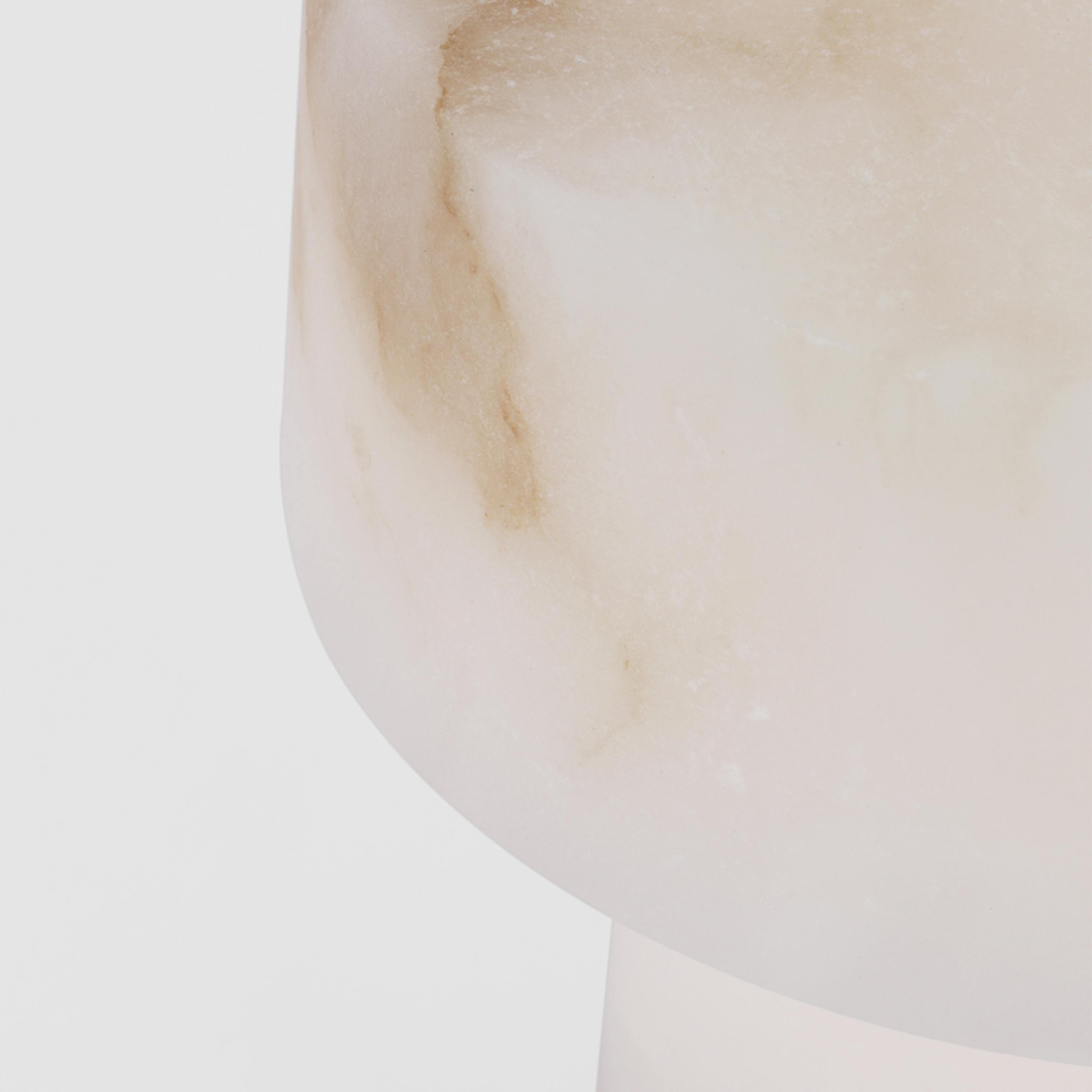 Una Rechargeable Accent Lamp image number 3