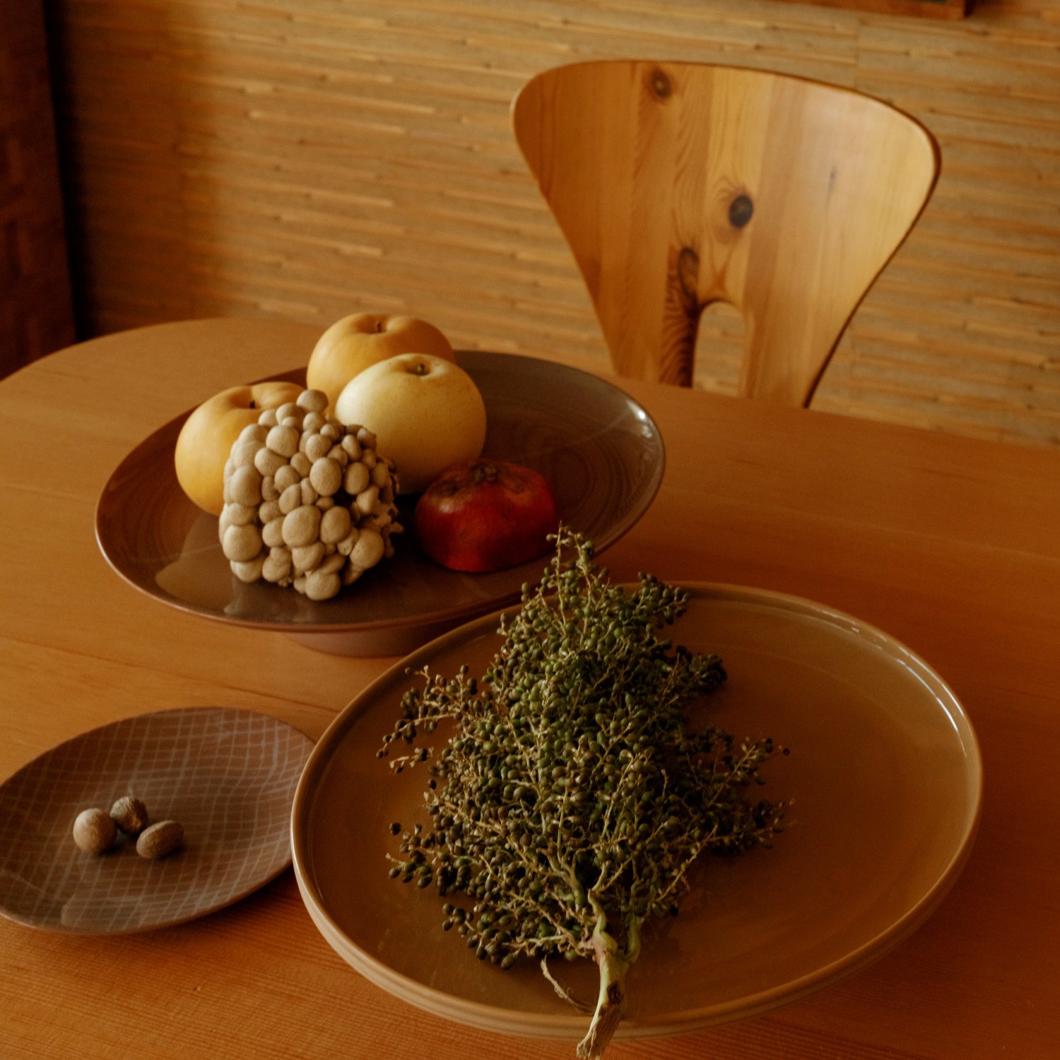 Zuma 13" Cake Stand image number 1